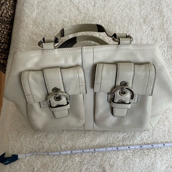Coach cream leather satchel. - Picture 9 of 9